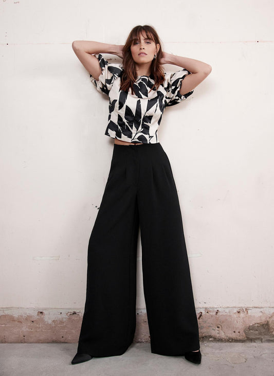 Black Wide Leg Darted Trousers