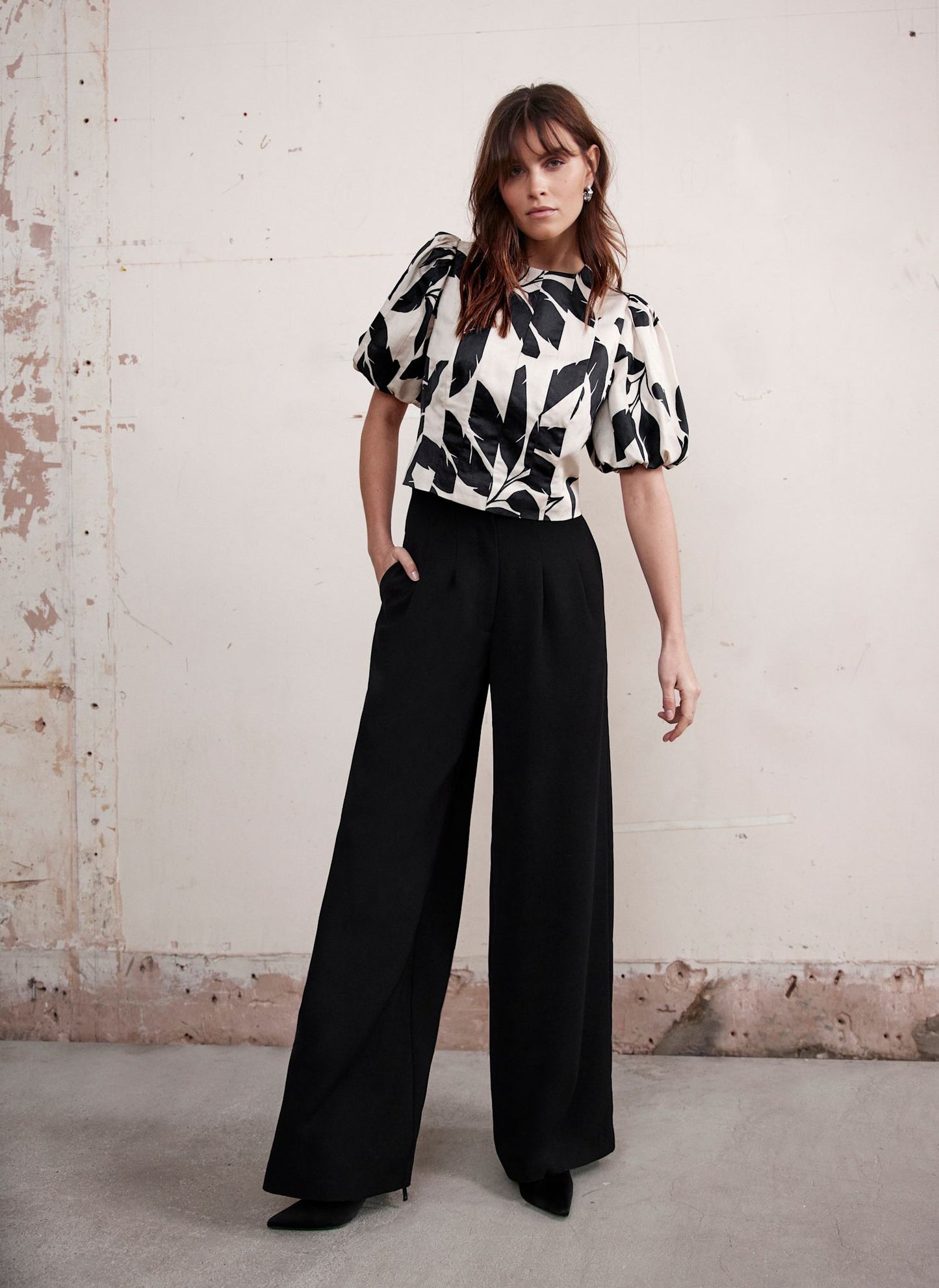 Black Wide Leg Darted Trousers