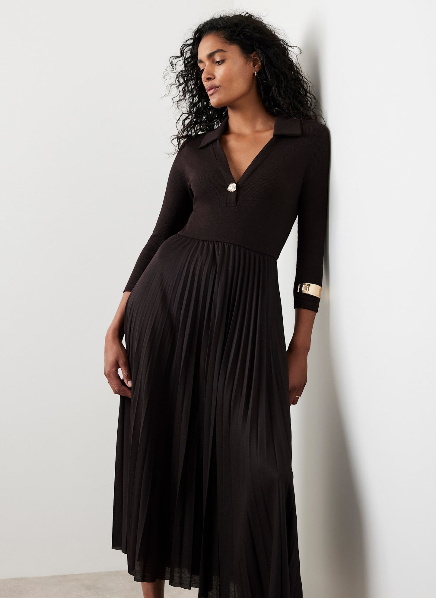Brown Jersey Collar Midi Dress