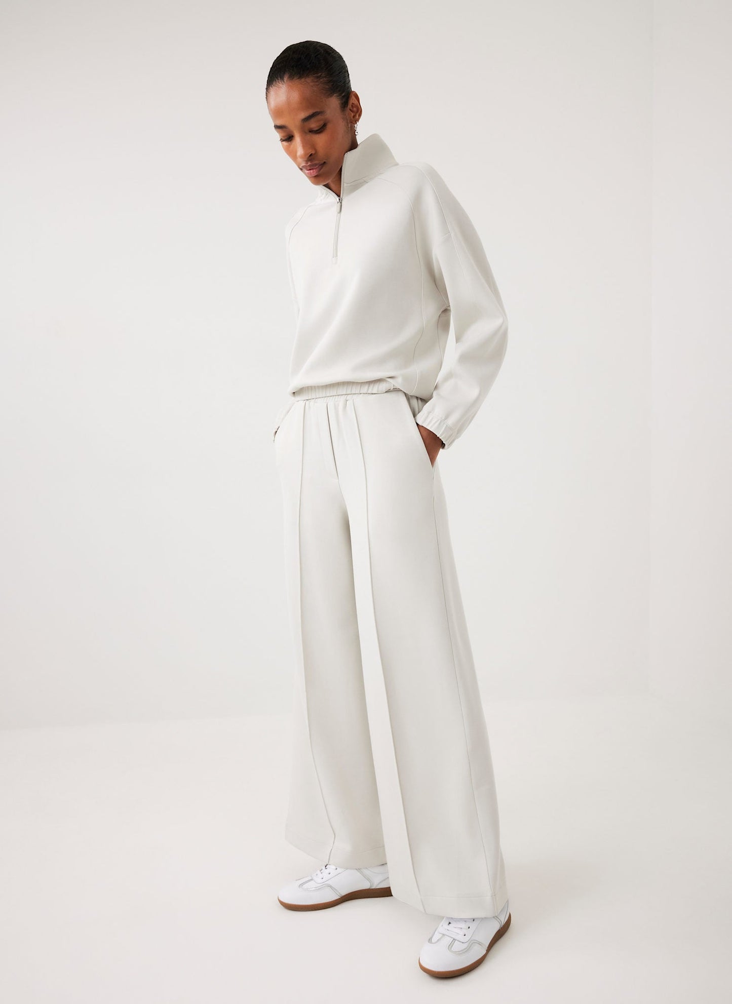 Cream Super Soft Wide Joggers