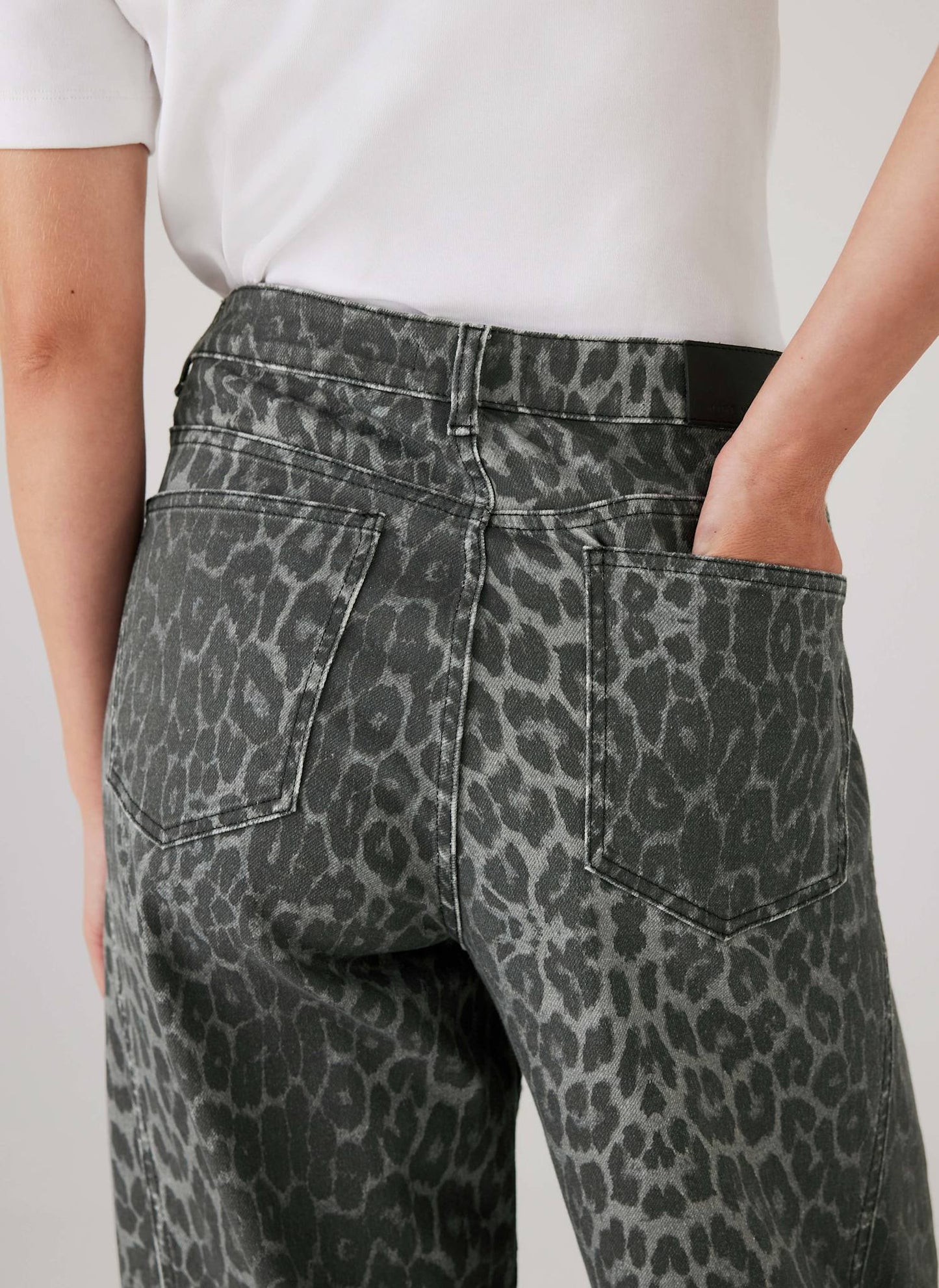 Grey Leopard Print Barrel Leg Jeans