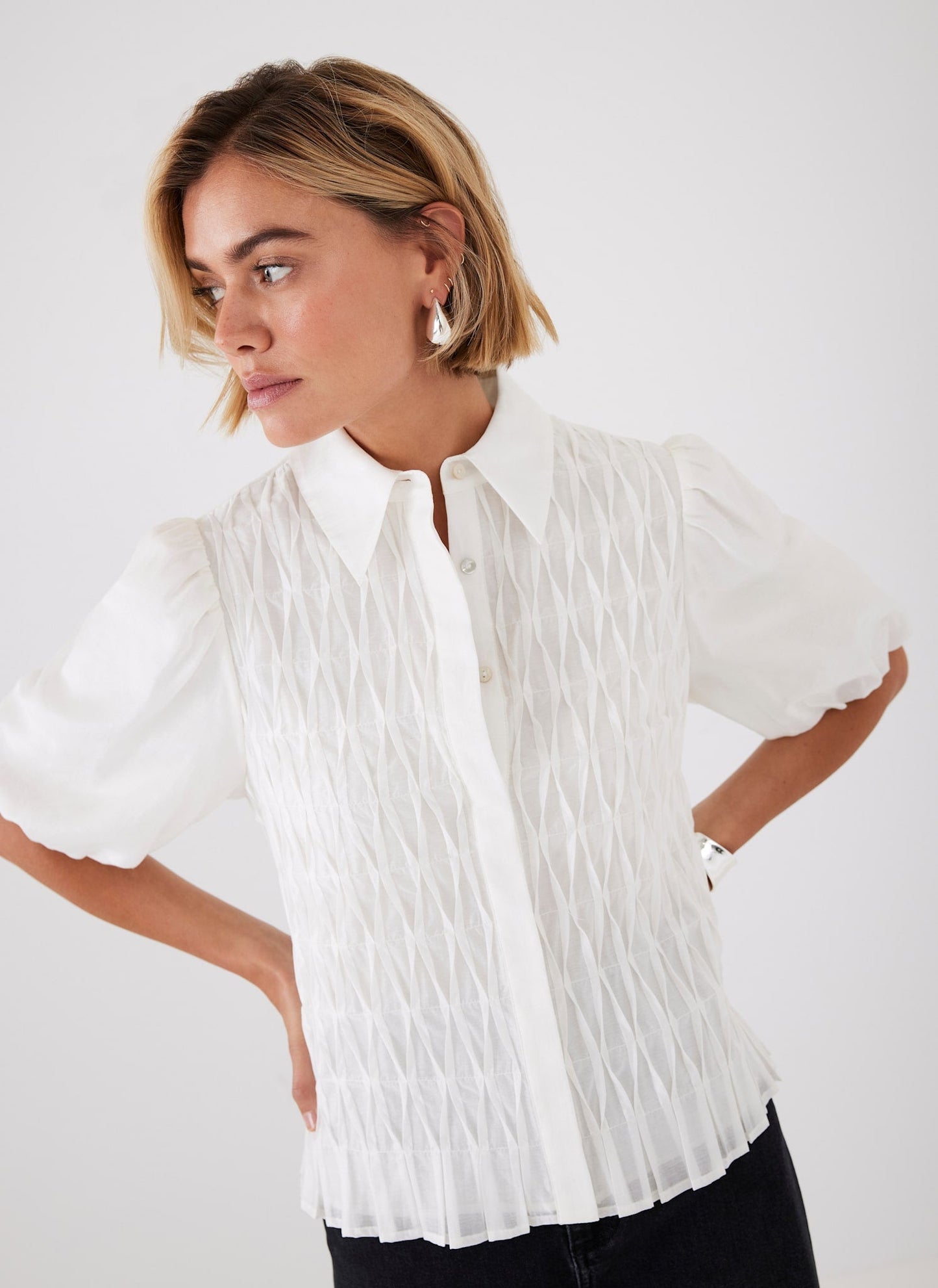 Cream Puff Sleeve Shirt