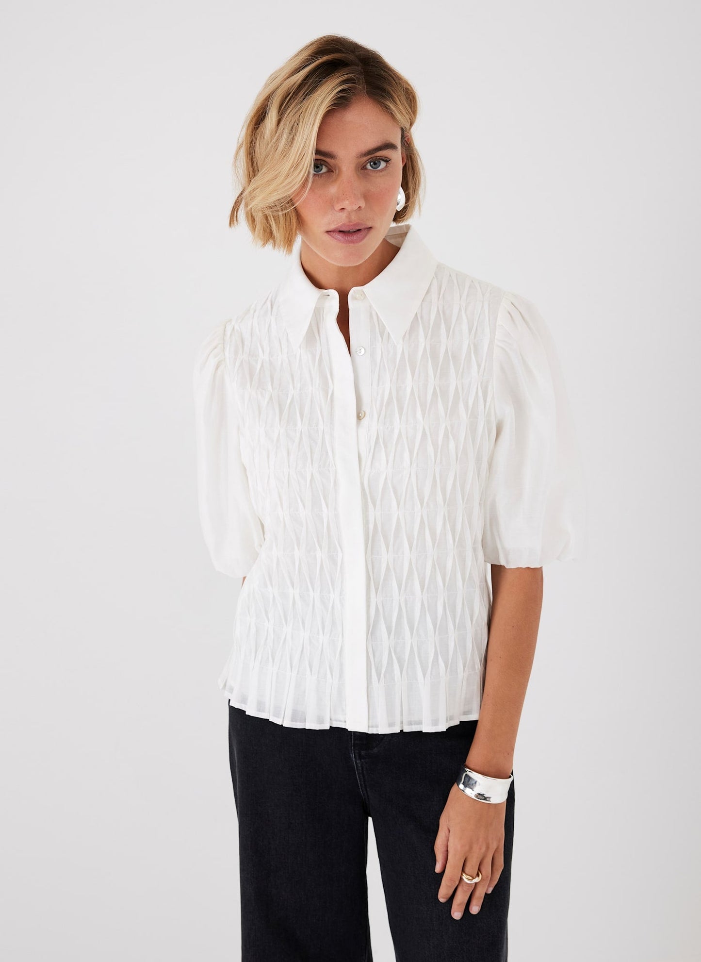 Cream Puff Sleeve Shirt