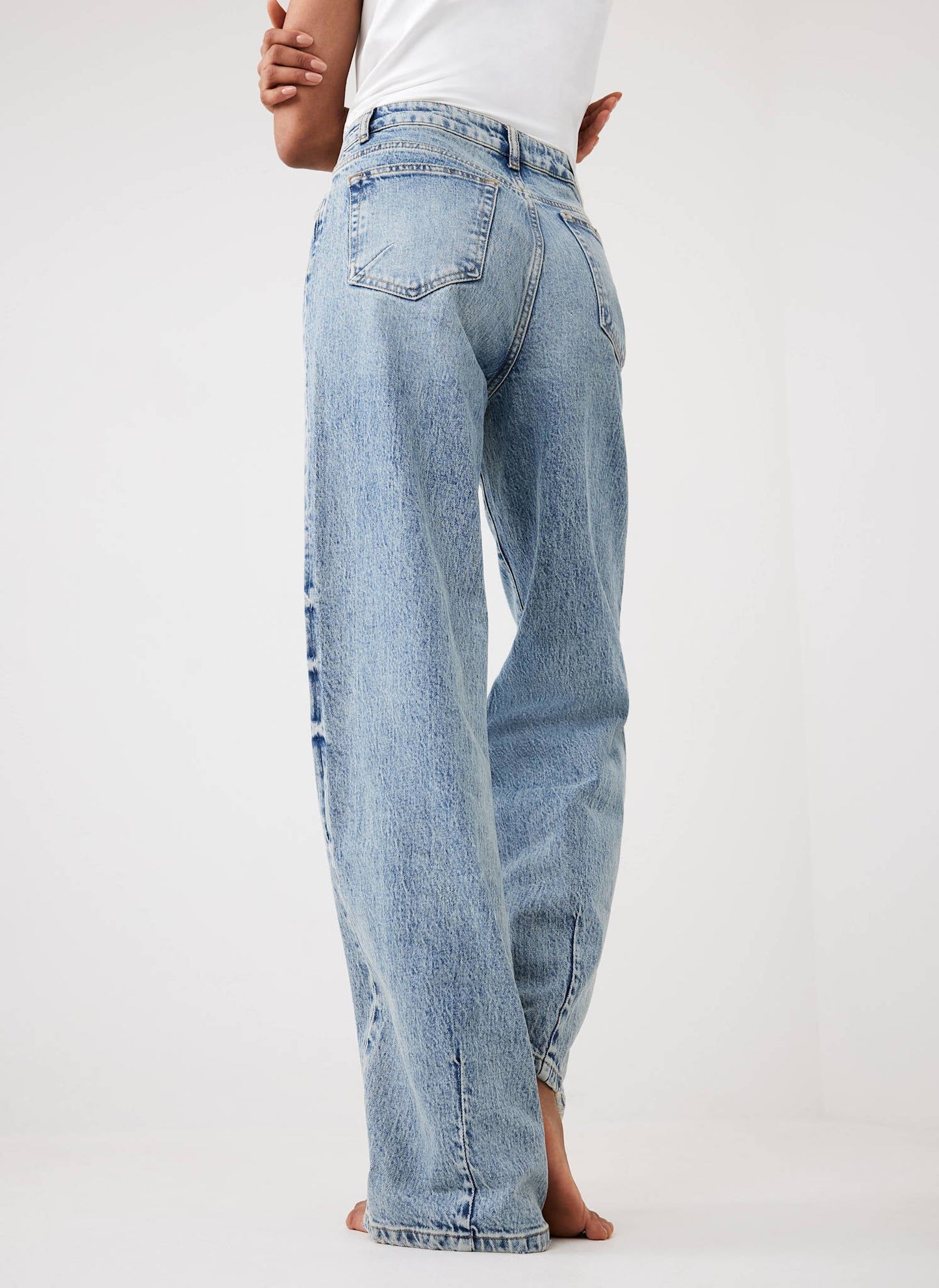 Mid Indigo Workable Wide Jeans