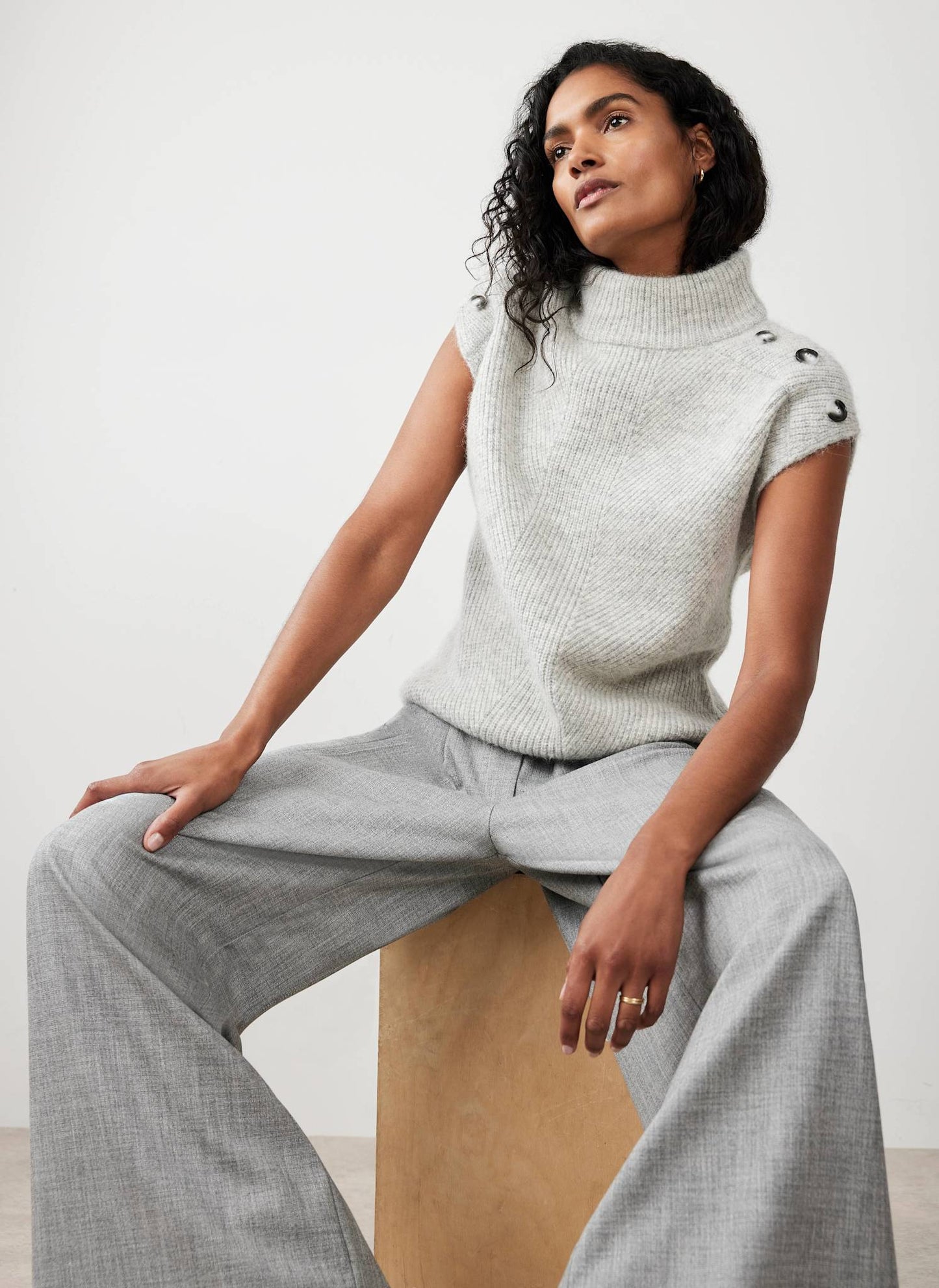 Grey Sleeveless Wool Blend Top