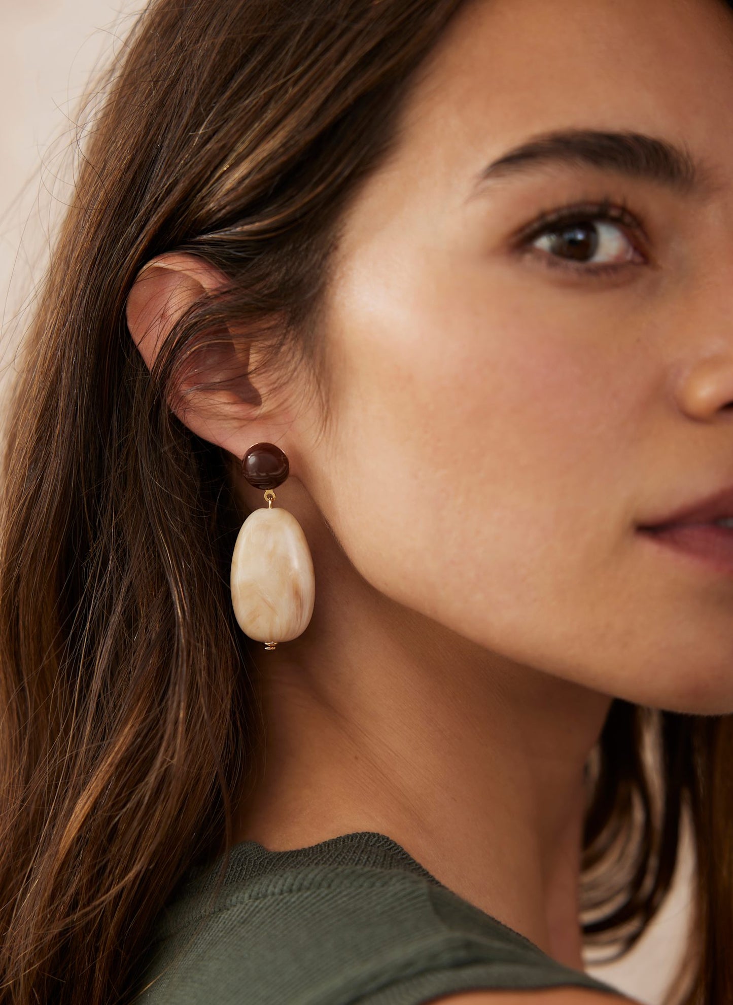 Cream Resin Drop Earrings