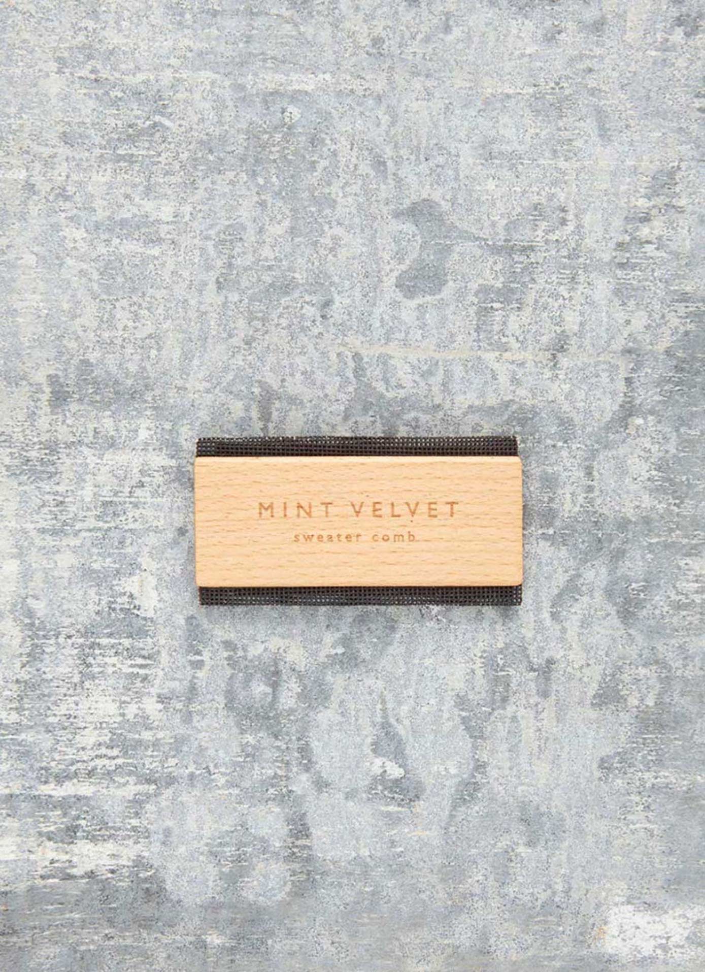 Sweater Comb