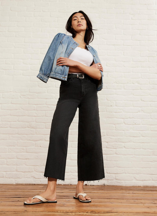 Washed Black Cropped Wide Jeans