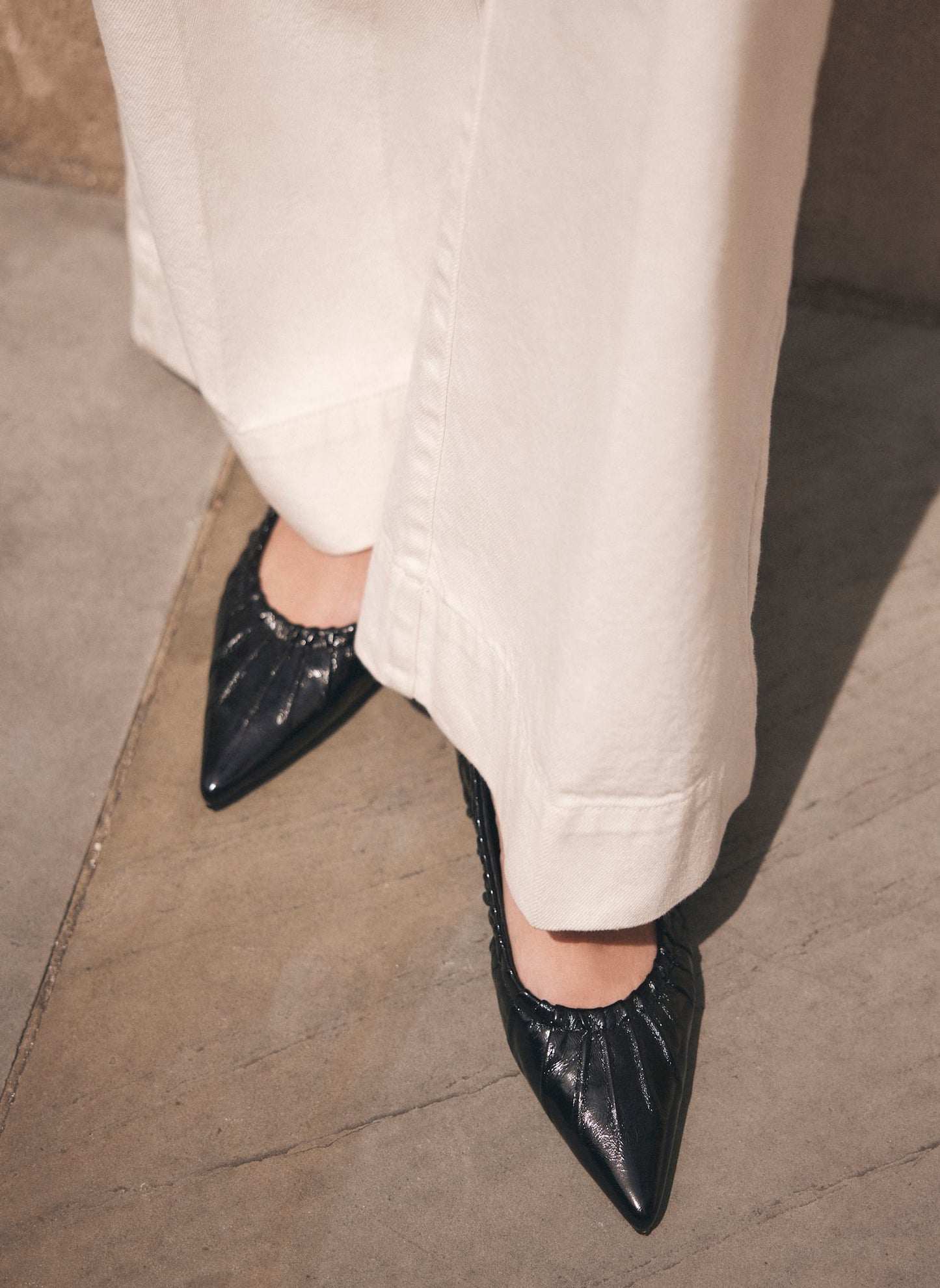 Arella Black Leather Flat Pumps