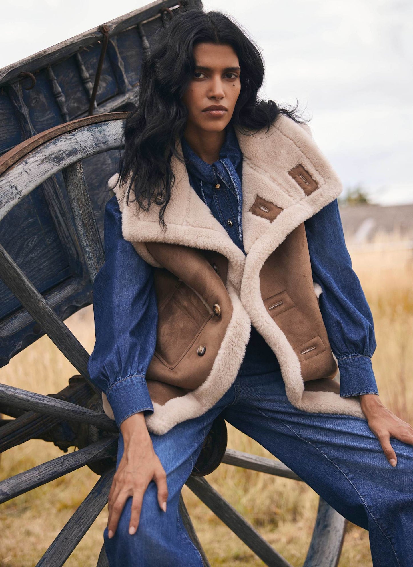 Tan Bonded High Neck Reversible Gilet