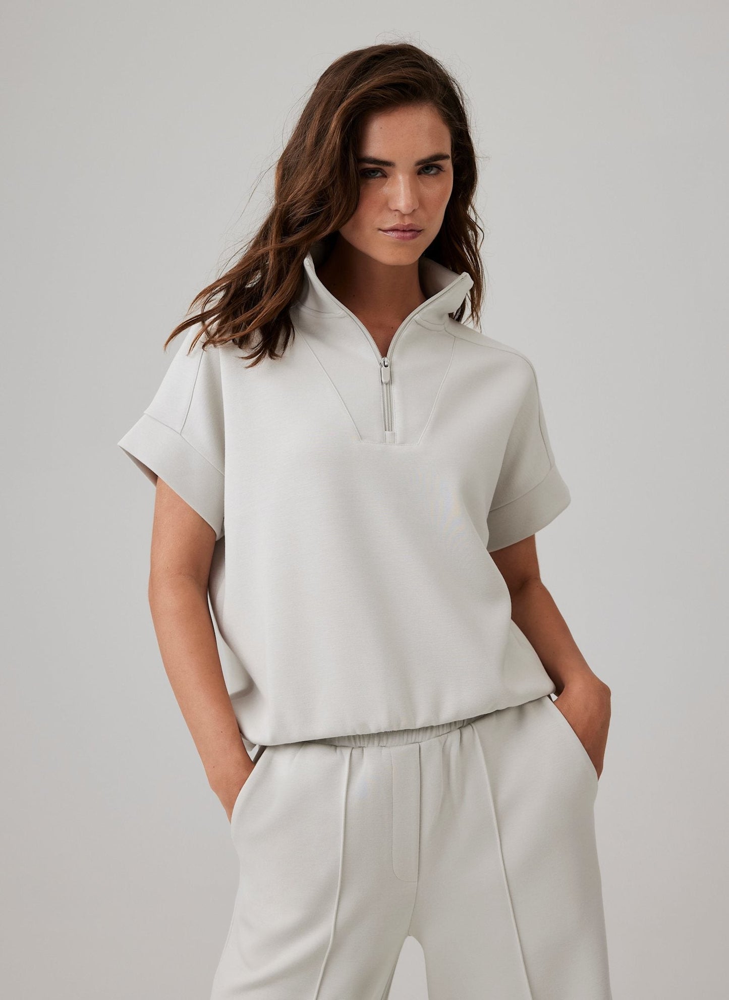 Cream Super Soft Short Sleeve Sweatshirt