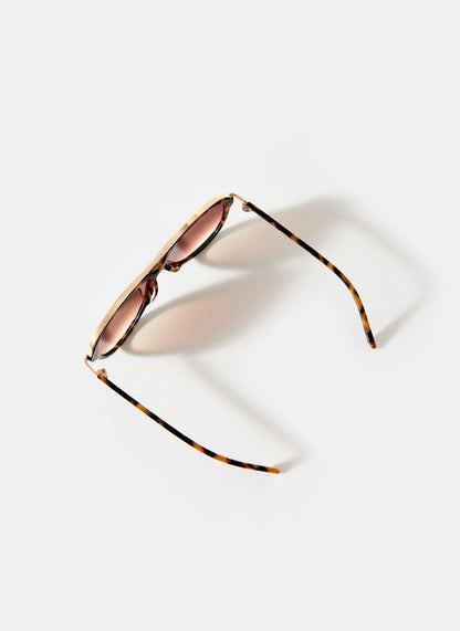 Brown Tortoiseshell Aviator Sunglasses