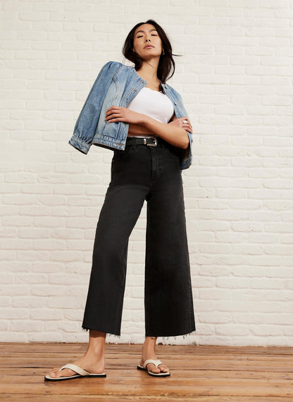 Washed Black Cropped Wide Jeans