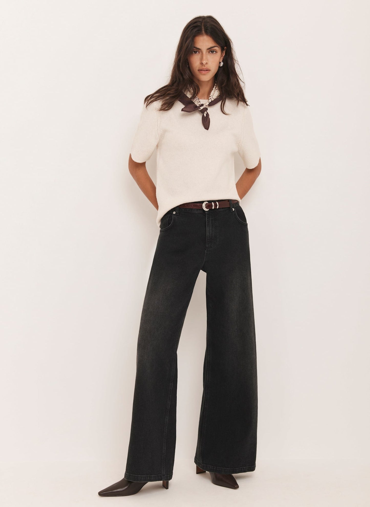 Washed Black Wide Jeans