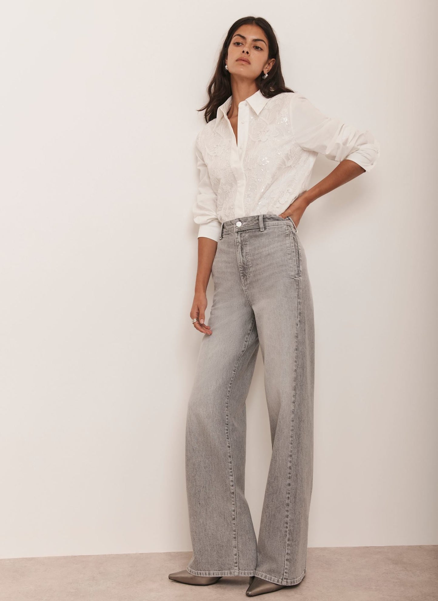 Washed Grey Wide Jeans